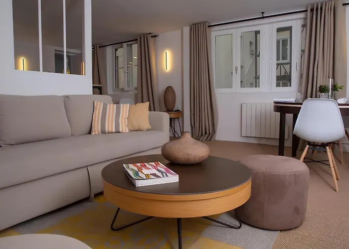 Fontenelle Appartement Calme Et Lumineux Rouen, Cathedrale \